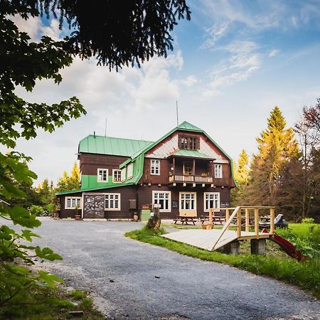 Turnovská chata Kořenov Kültér fotó